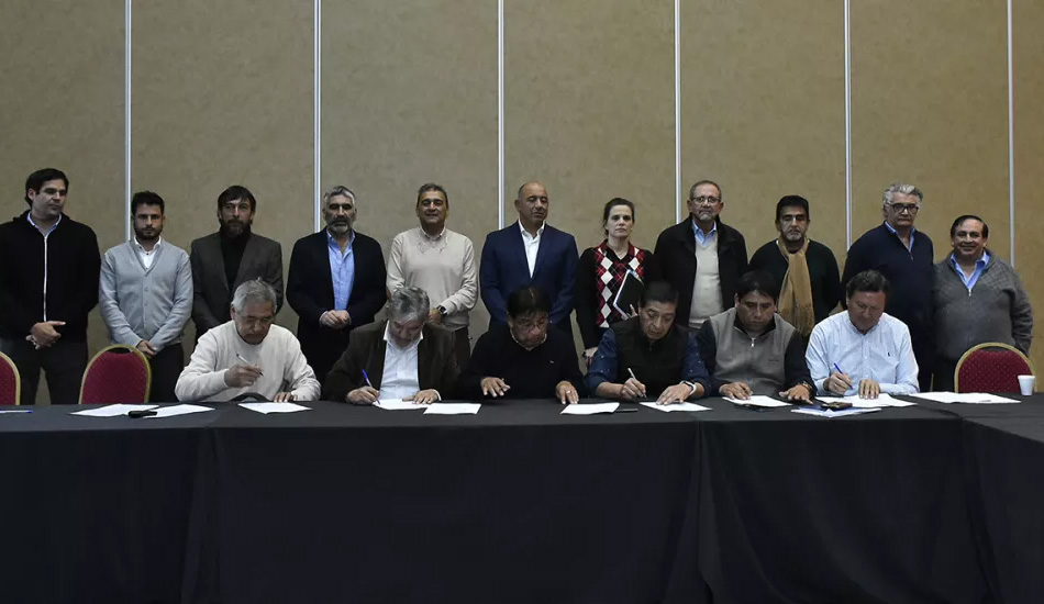 paritarias-acuerdo-estatales-salta-2025